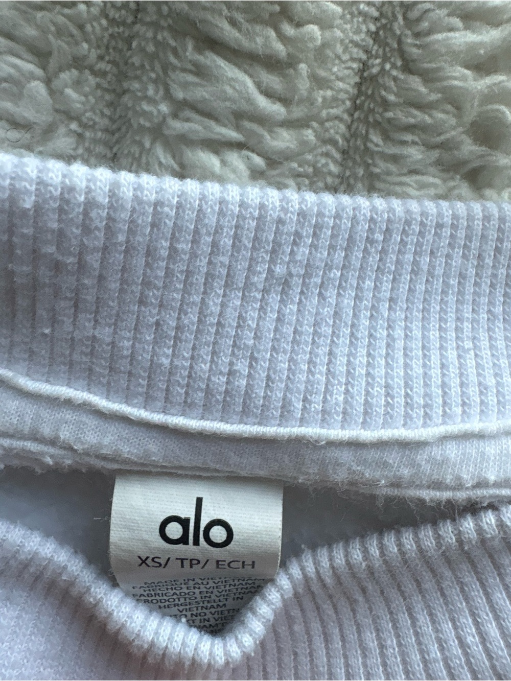 ALO Yoga White Cropped Crewneck Sweatshirt - Picture 2 of 4